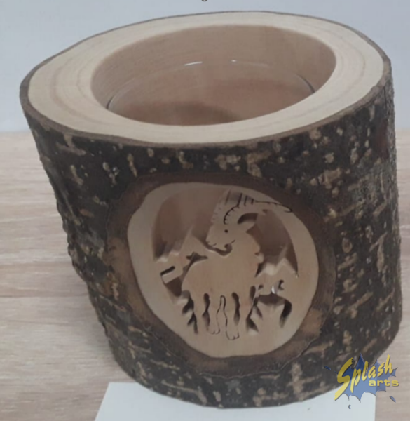 Souvenir en bois - Bougie suisse en bois Capricorne