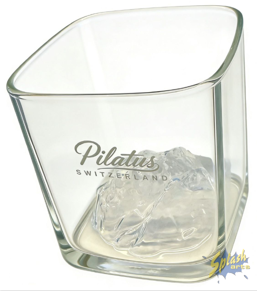 Glass Pilatus (8.5x6cm)