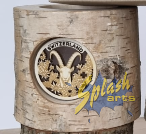Souvenir en bois - Bougie en bois suisse Capricorne 02